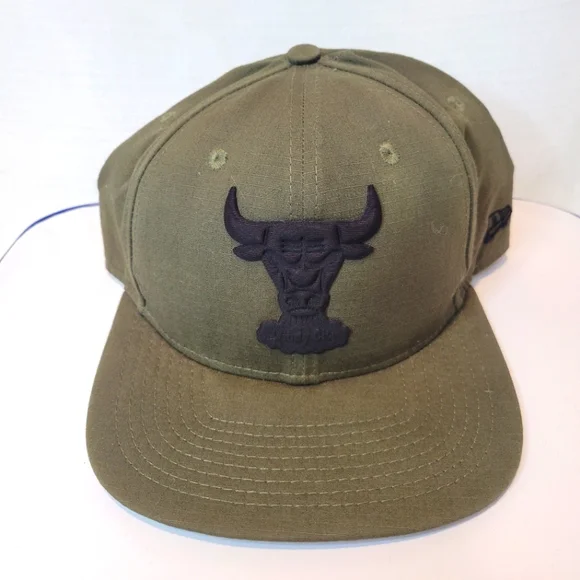 NEW ERA Chicago Bulls Snapback - Picture 1 of 3
